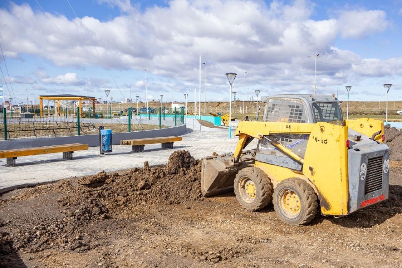 Se despliegan trabajos de embellecimiento en distintos puntos de la ciudad