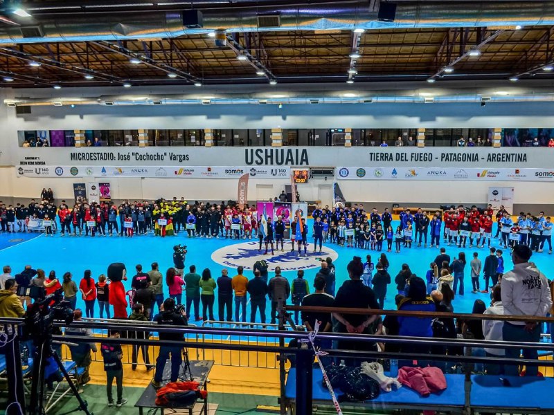 Ushuaia vivió a pleno la jornada inaugural de la III Continental Cup