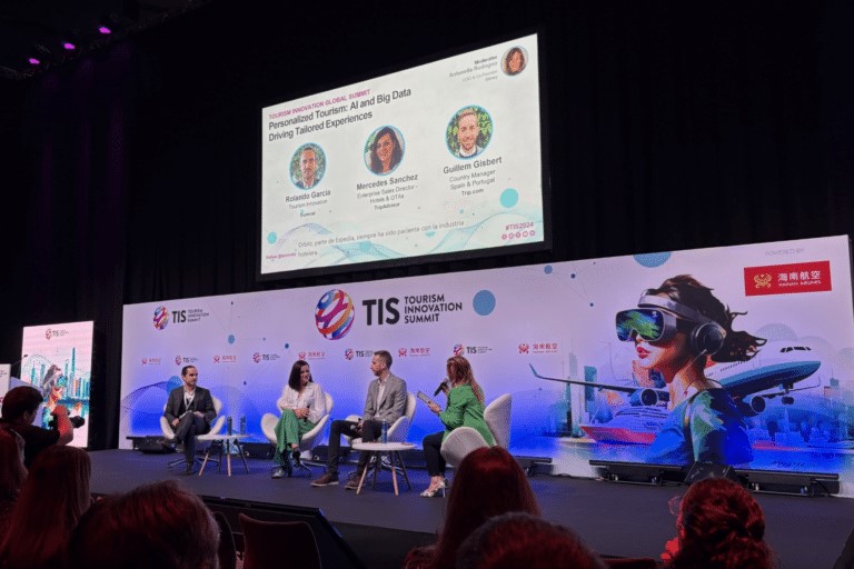 La Inteligencia Artificial Transforma el Sector Turístico en el Tourism Innovation Summit