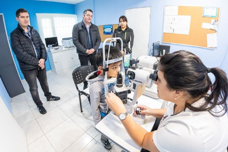 Programa Municipal de Salud Visual: Más de 1300 vecinos accedieron a lentes gratuitos