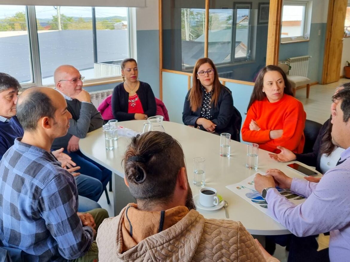 Tolhuin firmó un convenio para la regularización de obras no declaradas