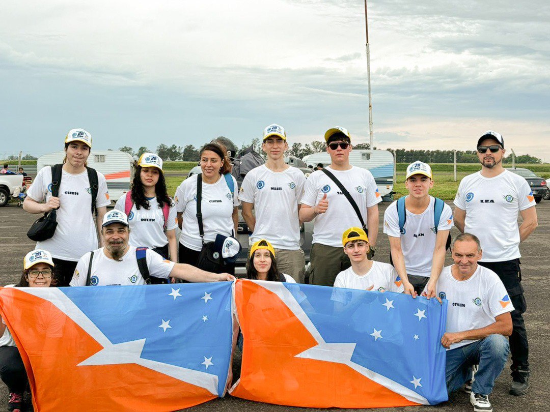 Estudiantes fueguinos participaron en entre ríos del “Gran Premio Río Uruguay Seguros 2024 – Desafio ECO YPF”