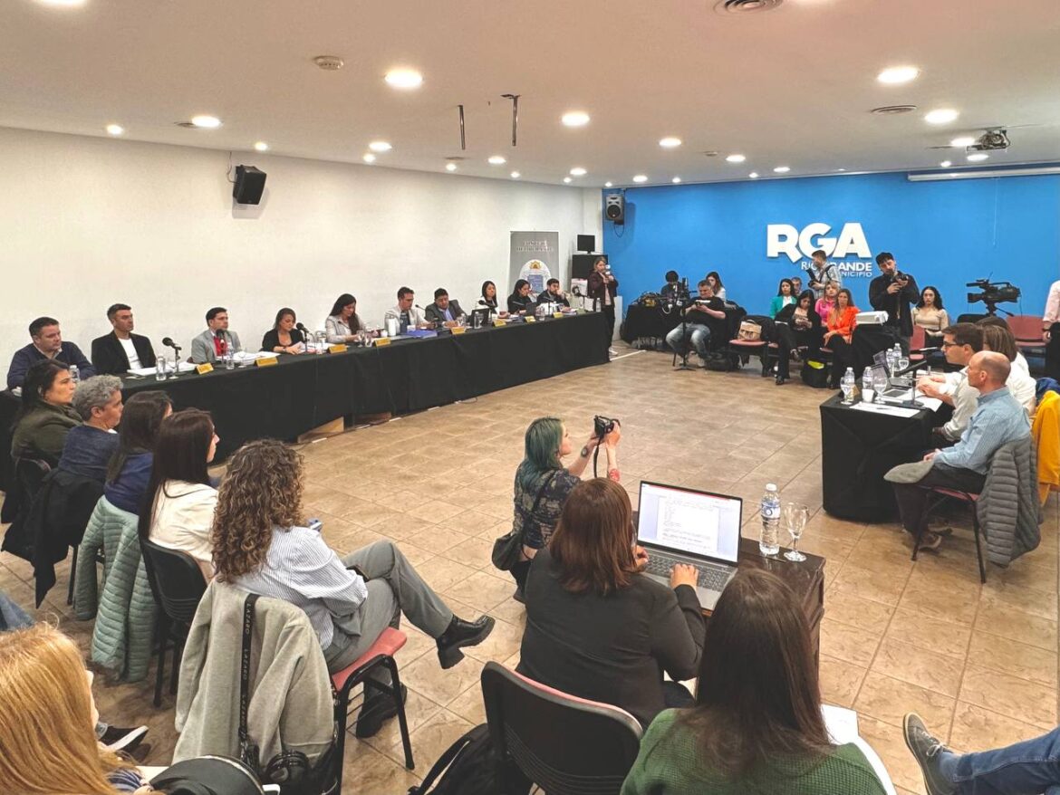 Presupuesto 2025: Los Concejales analizaron las políticas y servicios de Salud Municipal