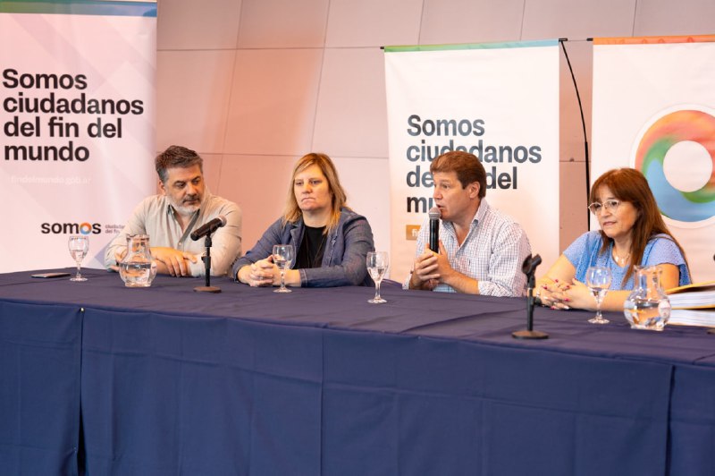 Gobierno Realizó La Apertura De Sobres De Licitación De La Primera Etapa De Remodelación Del Hospital Regional Río Grande
