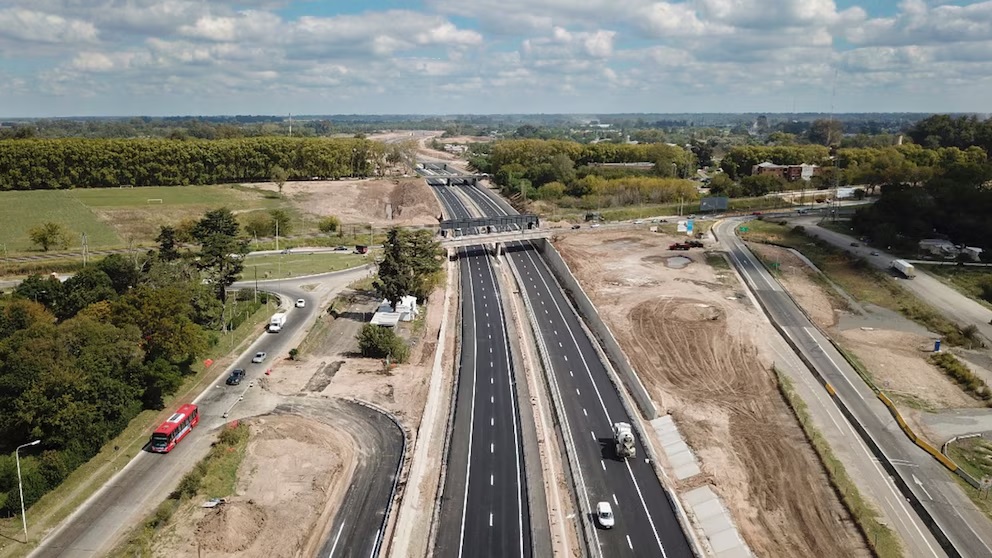 El inicio del proceso de privatización de la Ruta del Mercosur y más de 9.000 kilómetros viales
