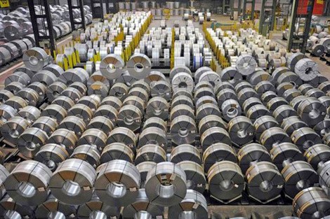 Estados Unidos reactiva aranceles al acero y aluminio: impacto global y posibles represalias