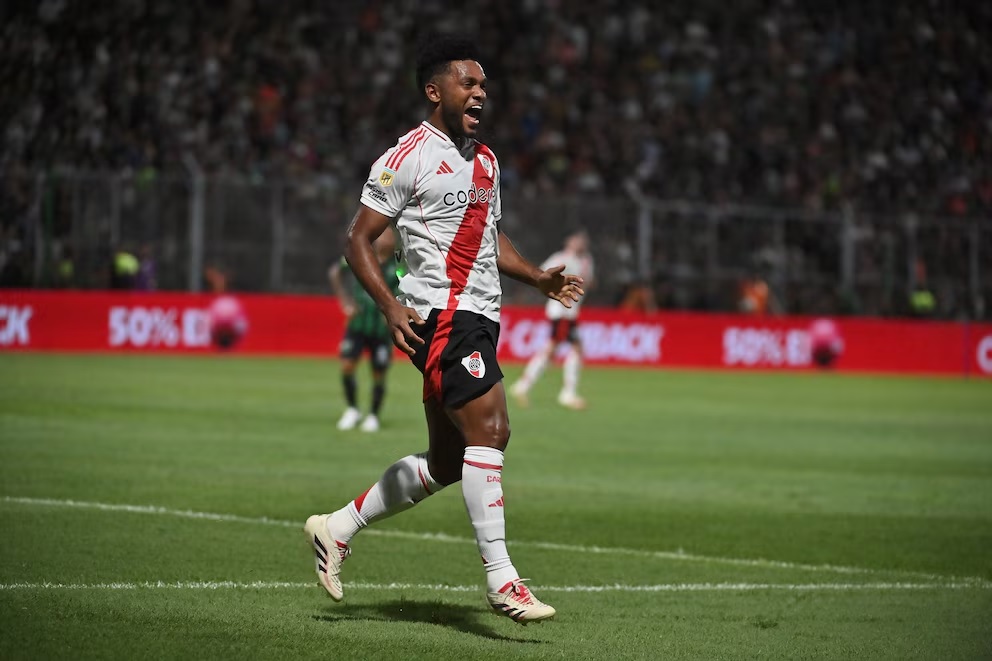 River Plate consolida su racha victoriosa con triunfo ante San Martín de San Juan