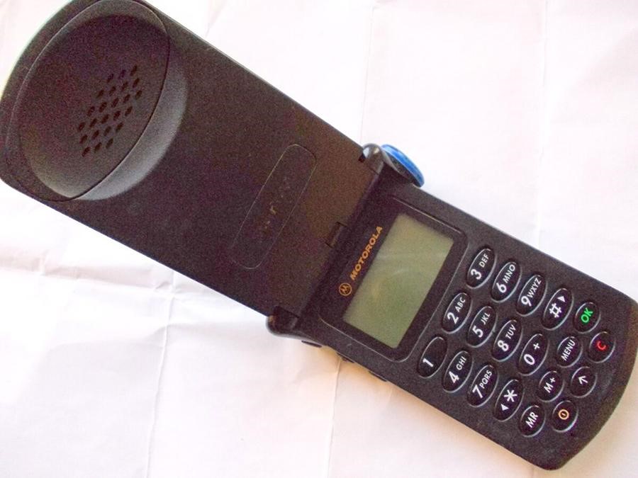 Teléfonos antiguos que valen fortunas: los modelos más cotizados en el mercado del coleccionismo