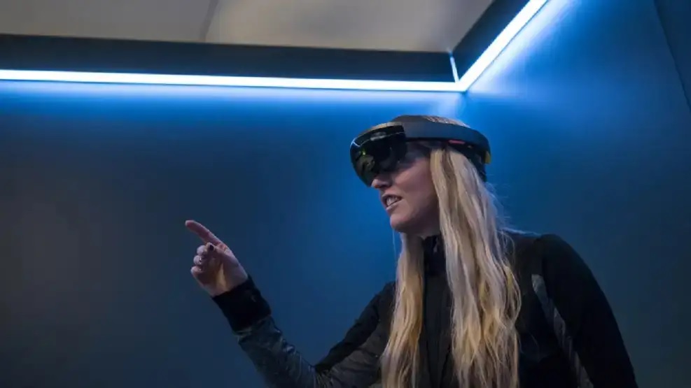 El Mercado de las Gafas Inteligentes Busca Reinventarse Ante Altos Costos y Desafíos Tecnológicos