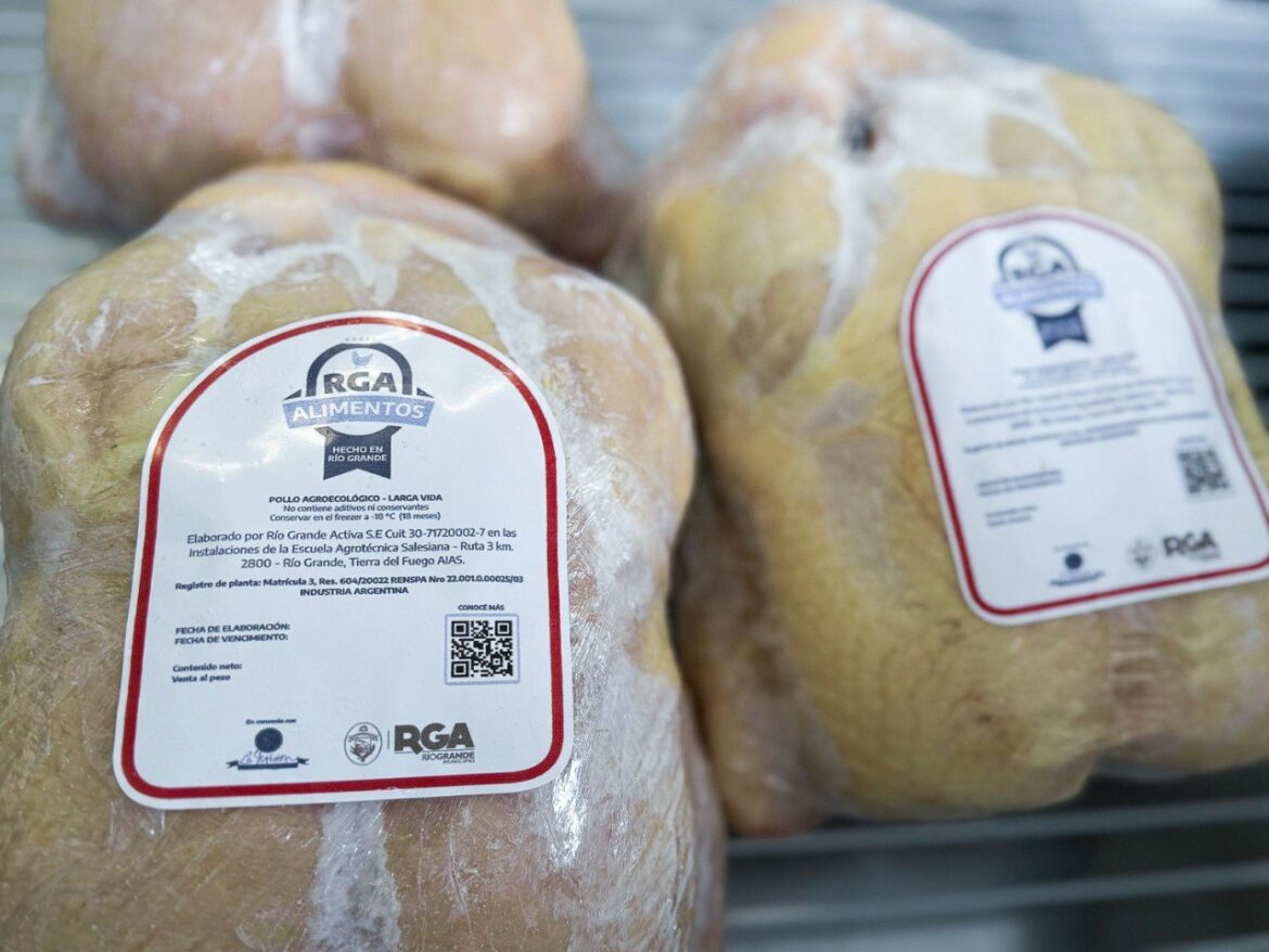 RGA ALIMENTOS LANZA SU NUEVA LÍNEA POLLO “LARGA VIDA”
