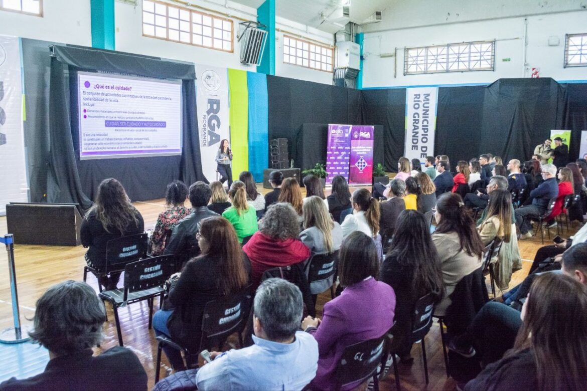 ”Las Políticas De Cuidado Están En El Centro Del Modelo De Gestión Del Intendente Martín Perez»