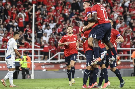 Independiente Deslumbró con una Exhibición Arrolladora y Goleó 4-0 a Godoy Cruz