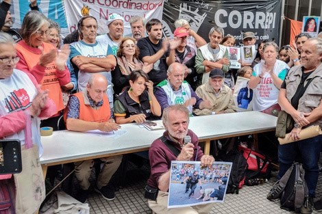 «Jubilados y sindicatos se unen en una marcha histórica contra el ajuste y en defensa de los derechos sociales»
