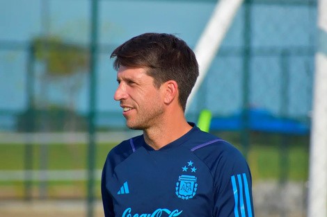 La Albiceleste Sub 17 busca su resurgir ante un sólido Paraguay en clave mundialista