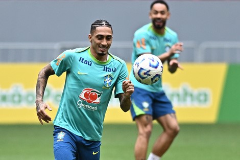 «Vamos a aplastarlos»: Raphinha calienta el Superclásico con duras declaraciones antes del Brasil vs. Argentina