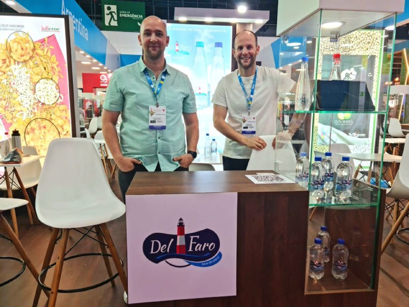Gobierno Acompañó Al Emprendimiento “Agua Del Faro” En La Feria Anuga 2025