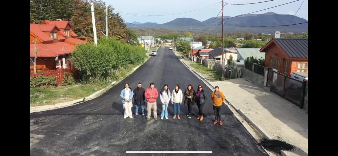 Avance sostenido en obras públicas: Tolhuin se prepara para el invierno con importantes mejoras viales
