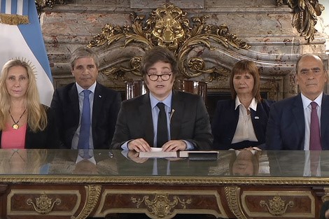 Día Clave para la Gestión de Milei: Nuevo Acuerdo con el FMI, Liberalización Cambiaria y Visita de Alto Perfil de EE.UU.