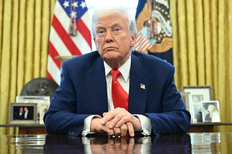 La Torpeza Comercial de Trump y el Ascenso Imparable de China: Un Mundo que ya no Responde a Washington