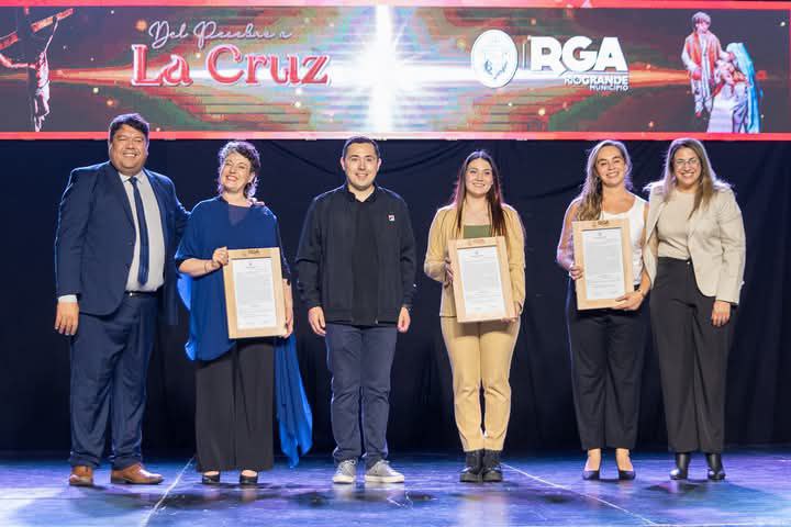 Con más de 150 artistas  de toda la Provincia en Escena, se presentó la obra «del Pesebre a la Cruz»