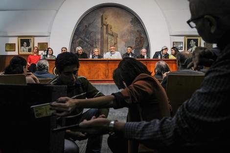 La CGT lidera una masiva movilización en defensa de los jubilados y anuncia un paro nacional de 36 horas