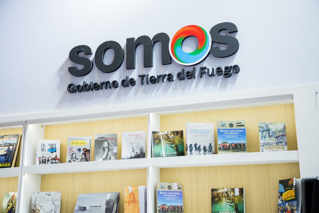 La Editora Cultural De Tierra Del Fuego Participa De La Feria Internacional Del Libro En Buenos Aires