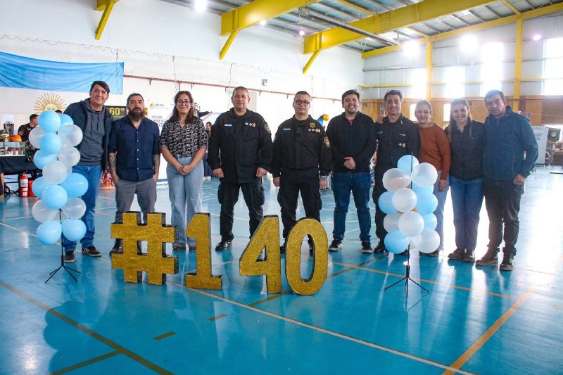 El Municipio de Tolhuin acompañó la Expo “Conociendo tu Policía” en el marco del 140° aniversario de la fuerza