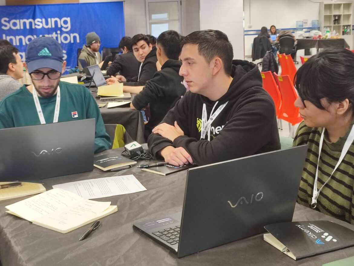 La Agencia De Innovación Junto Al CFI Y Alkemy Realizaron Hackathones En Ushuaia Y Rio Grande