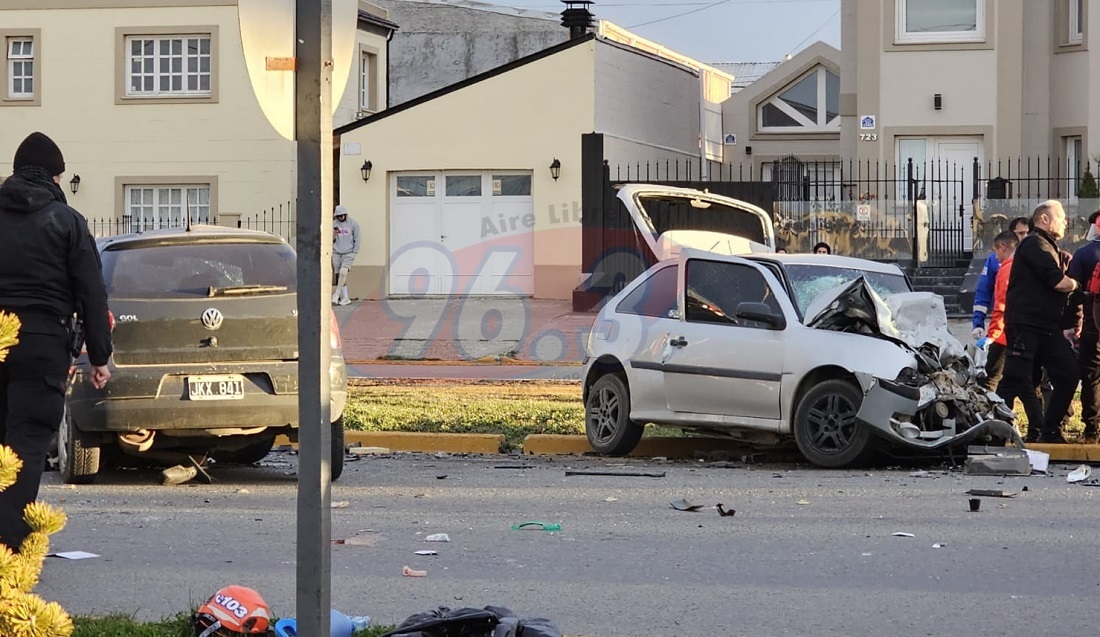 Tragedia Vial en Río Grande: Dos Fallecidos y Tres Graves Tras Violento Choque Frontal