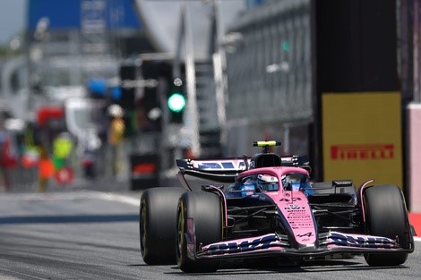 Franco Colapinto enfrenta un viernes complicado en su debut en Barcelona