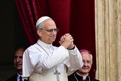 Papa León XIV clama por la paz global en medio de tensiones bélicas y honra a las madres en emotiva celebración