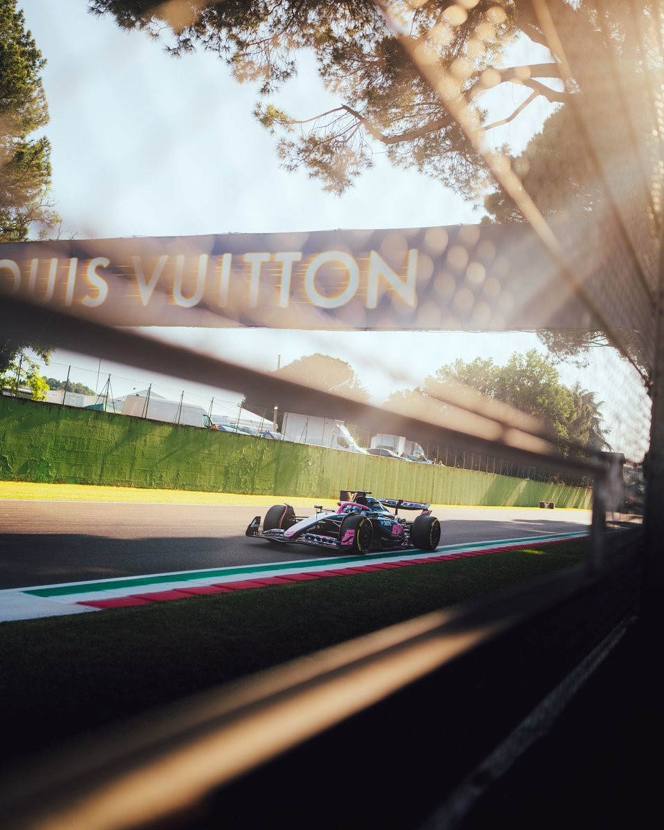 Colapinto Debuta con Alpine en Imola: Gran Expectativa para la Clasificación