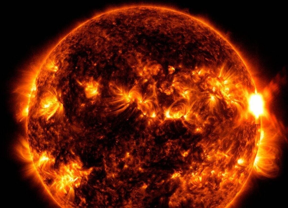 Alerta por tormenta solar: una explosión colosal en el Sol podría impactar la Tierra en las próximas horas