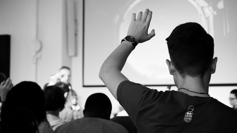 Universidades públicas podrán cobrar aranceles a estudiantes extranjeros: autonomía institucional y debate por la gratuidad