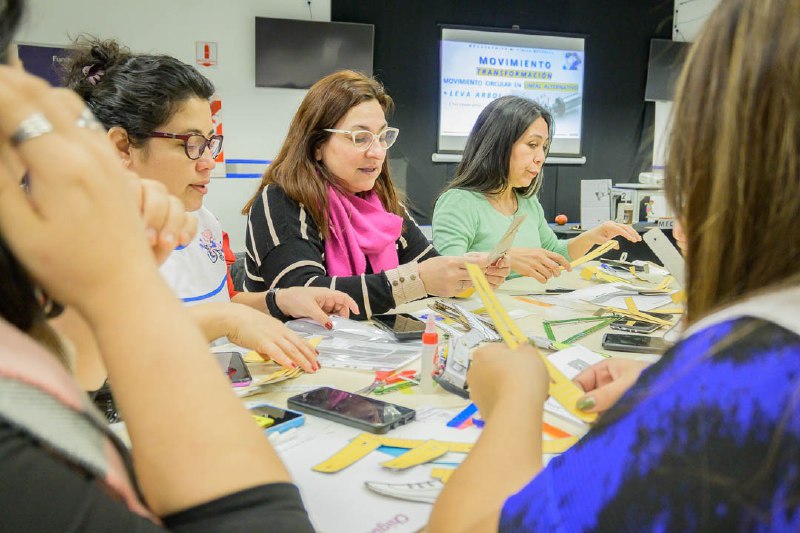 Inician Nuevos Módulos Del Trayecto De Mecatrónica Para Docentes