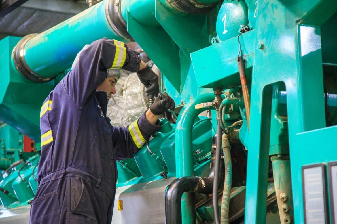 Se Realiza Una Intensa Tarea De Reparación En El Sistema De Generación Eléctrica De Tolhuin