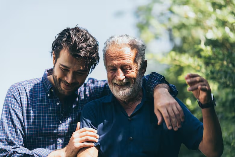Un Día del Padre con Emoción y Reflexión: Mensajes para Honrar a los Héroes Cotidianos
