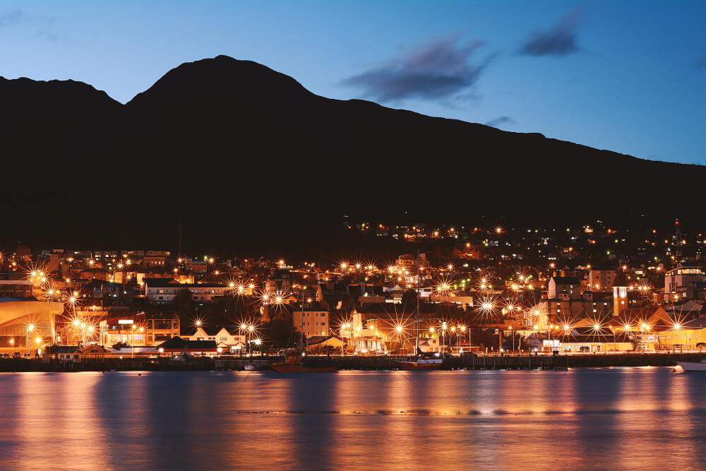 Ushuaia se prepara para recibir turistas con promociones y actividades en la Fiesta de la Noche Más Larga