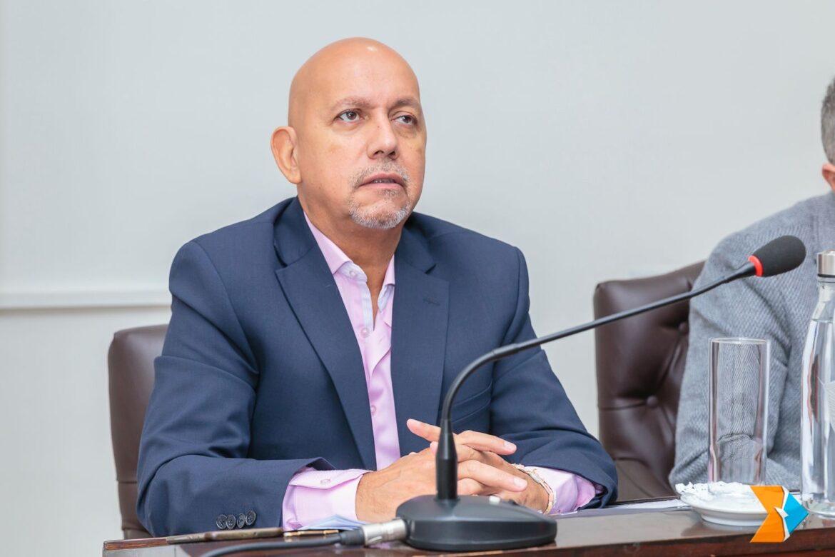 “Volver a debatir las salmoneras es retroceder en un modelo exitoso de desarrollo sostenible”