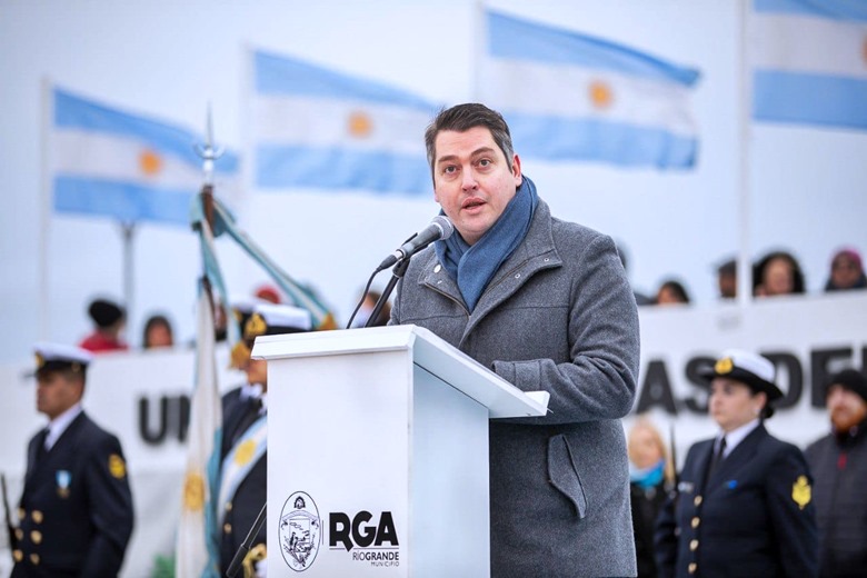 10 DE JUNIO: «LA DEFENSA DE LA SOBERANÍA COMIENZA EN TIERRA DEL FUEGO»