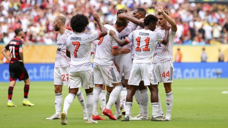 El Bayern Múnich supera al Flamengo y avanza a cuartos en el Mundial de Clubes