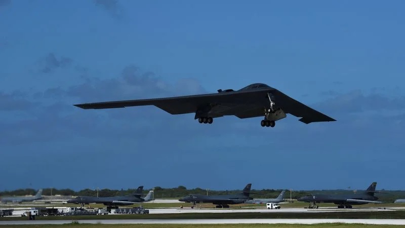 Estados Unidos bombardea instalaciones nucleares de Irán en una escalada sin precedentes