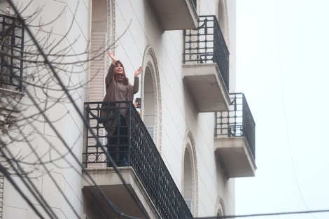 «El Operativo Fallido: Cómo la Amenaza de una Marcha Histórica Frenó la Detención de Cristina Kirchner»