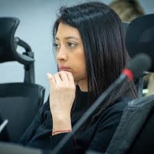 Florencia Vargas exige soluciones urgentes para el congelamiento de cañerías en Río Grande