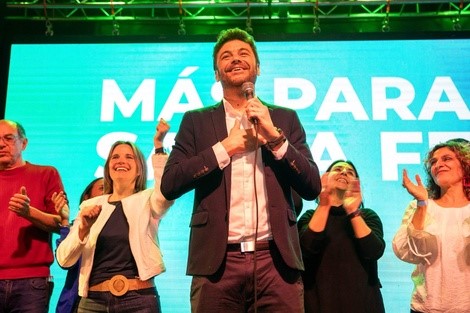 «El peronismo rompe una sequía de medio siglo en Rosario con una victoria contundente»