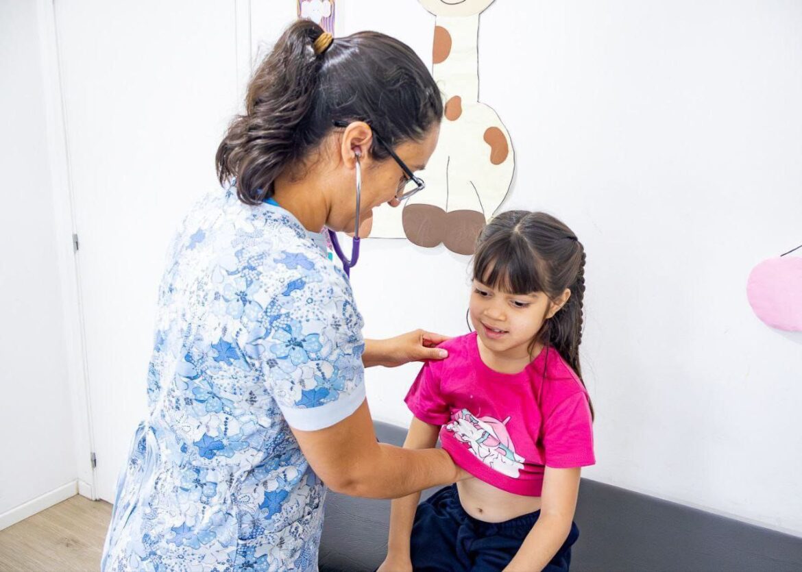 ¿CUÁLES SON LOS SERVICIOS QUE BRINDAN LOS CENTROS MUNICIPALES DE SALUD?