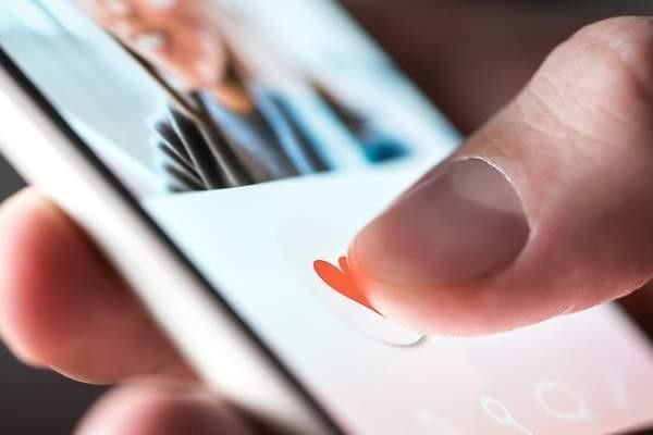 Tinder incorpora filtros por altura: ¿El físico determina el amor?