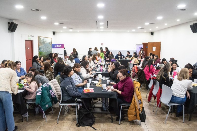 GRAN CONVOCATORIA DE MUJERES EMPRENDEDORAS EN UNA JORNADA QUE FORTALECIÓ EL ENTRAMADO PRODUCTIVO LOCAL