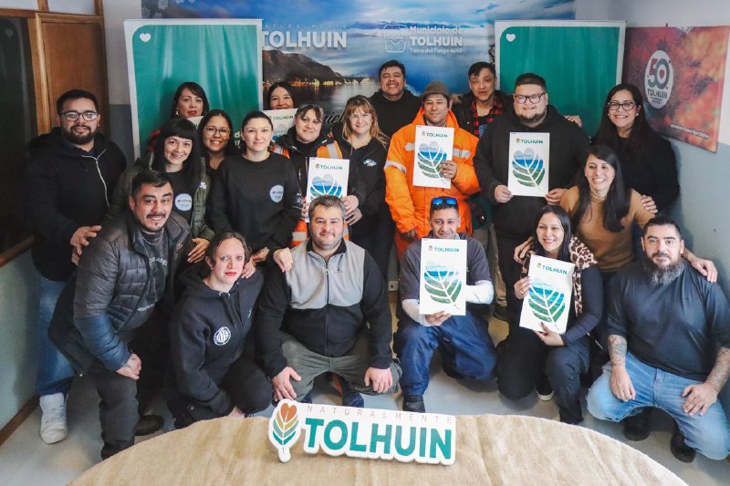 El Municipio de Tolhuin entregó nuevas plantas permanentes a trabajadores y trabajadoras