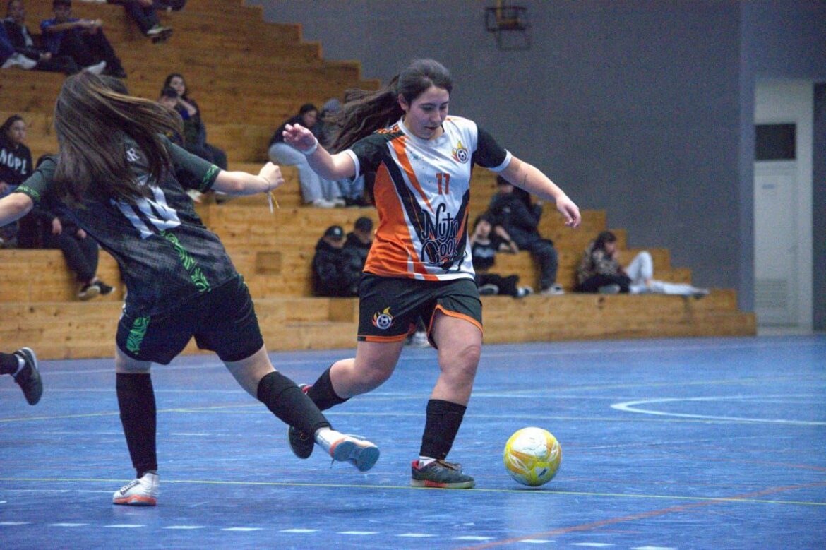 AVANZA LA PRIMERA RONDA DEL FUTSAL EN LOS JUEGOS FUEGUINOS